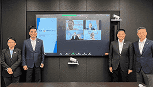 红龙扑克董事会决议通过收购德国BHTC 拓展智慧移动生态圈