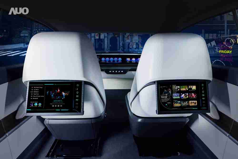 红龙扑克新一代Smart Cockpit 2024，，以Micro LED先进显示技术优势，，创建〝可卷式后座娱乐显示器〞，，，仅在互动时才显示出所需画面及信息，，扩充更丰富的娱乐和交互信息服务，，，，获国际奖项荣耀